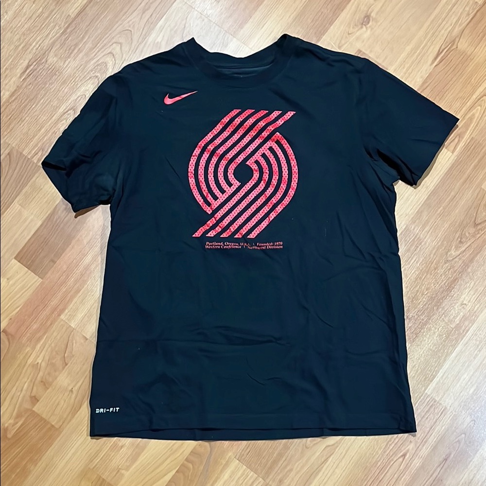 3/$20 Nike Portland Trail Blazers Black and Red Men's Dri-FIT Shirt